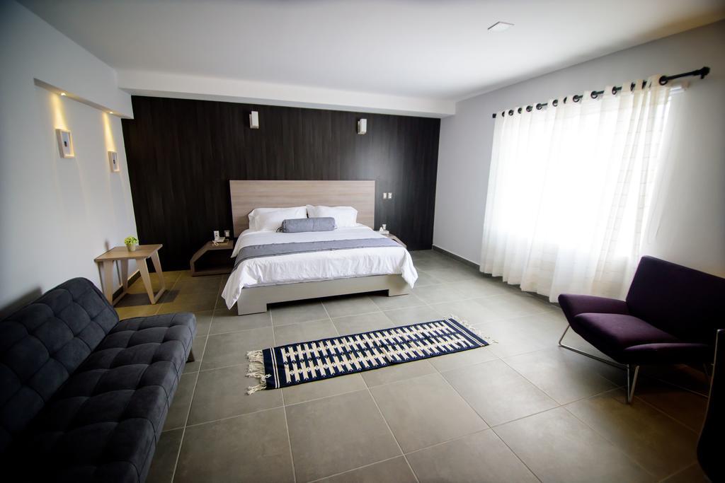 Maria Ines Hotel Suite San Agustin de las Juntas Zewnętrze zdjęcie