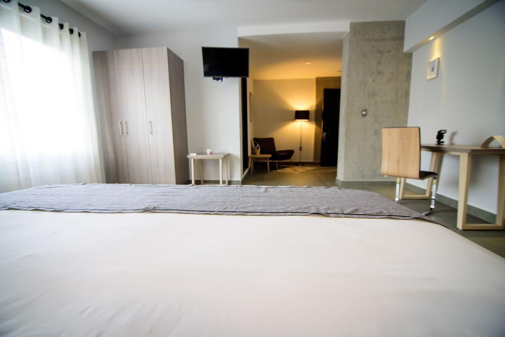 Maria Ines Hotel Suite San Agustin de las Juntas Zewnętrze zdjęcie