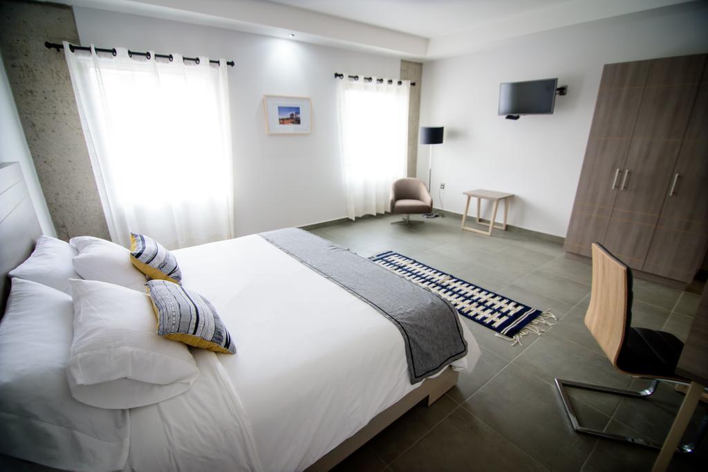 Maria Ines Hotel Suite San Agustin de las Juntas Zewnętrze zdjęcie