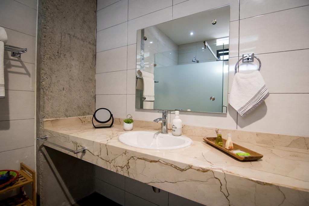 Maria Ines Hotel Suite San Agustin de las Juntas Zewnętrze zdjęcie